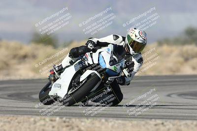 media/Nov-30-2025-TrackXperience (Sun) [[c0061d280f]]/3-Level 1/Session 3 (Turn 16)/